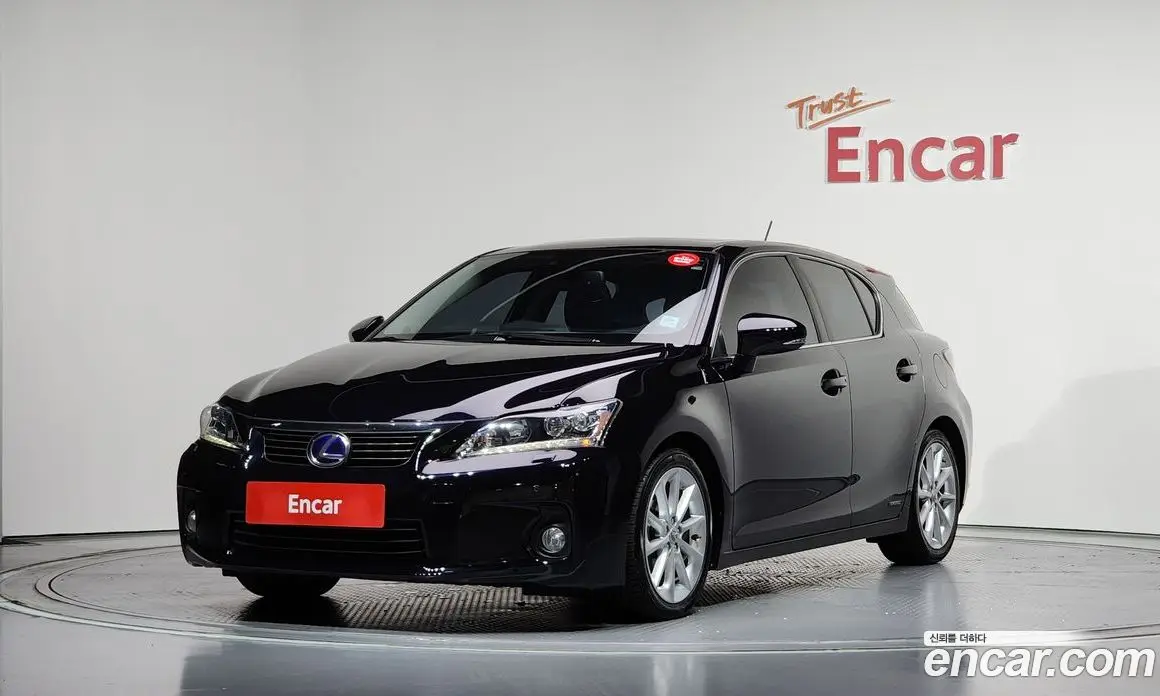 Lexus CT200h 2011 1.8 автомат (гидро), фото 1 Lexus CT200h 2011 1.8 автомат (гидро), фото 1