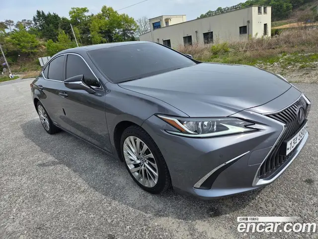Lexus ES 2019 2.5 автомат (гидро), миниатюра 2 Lexus ES 2019 2.5 автомат (гидро), миниатюра 2