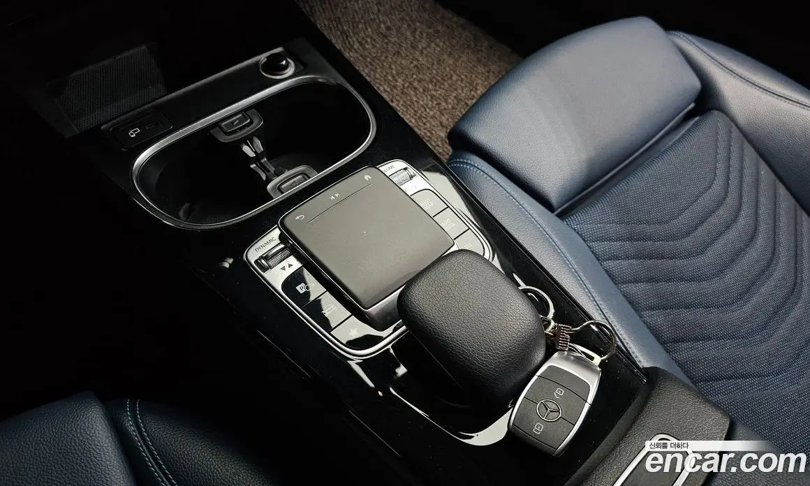 Mercedes-Benz A-Class 2019 2.0 автомат (гидро), фото 21