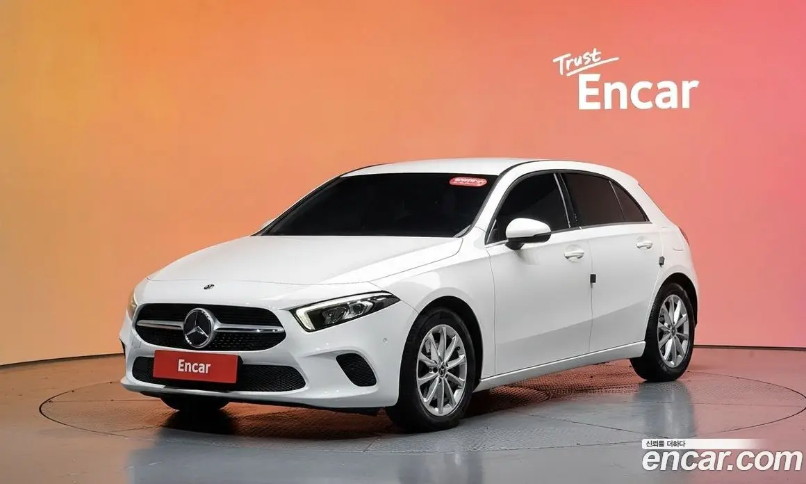 Mercedes-Benz A-Class 2019 2.0 автомат (гидро), фото 32