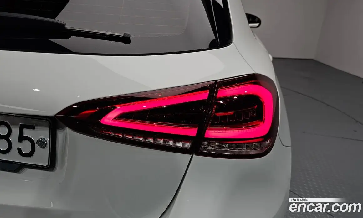 Mercedes-Benz A-Class 2019 2.0 автомат (гидро), фото 8