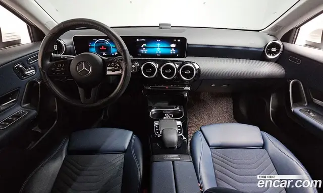 Mercedes-Benz A-Class 2019 2.0 автомат (гидро), миниатюра 9