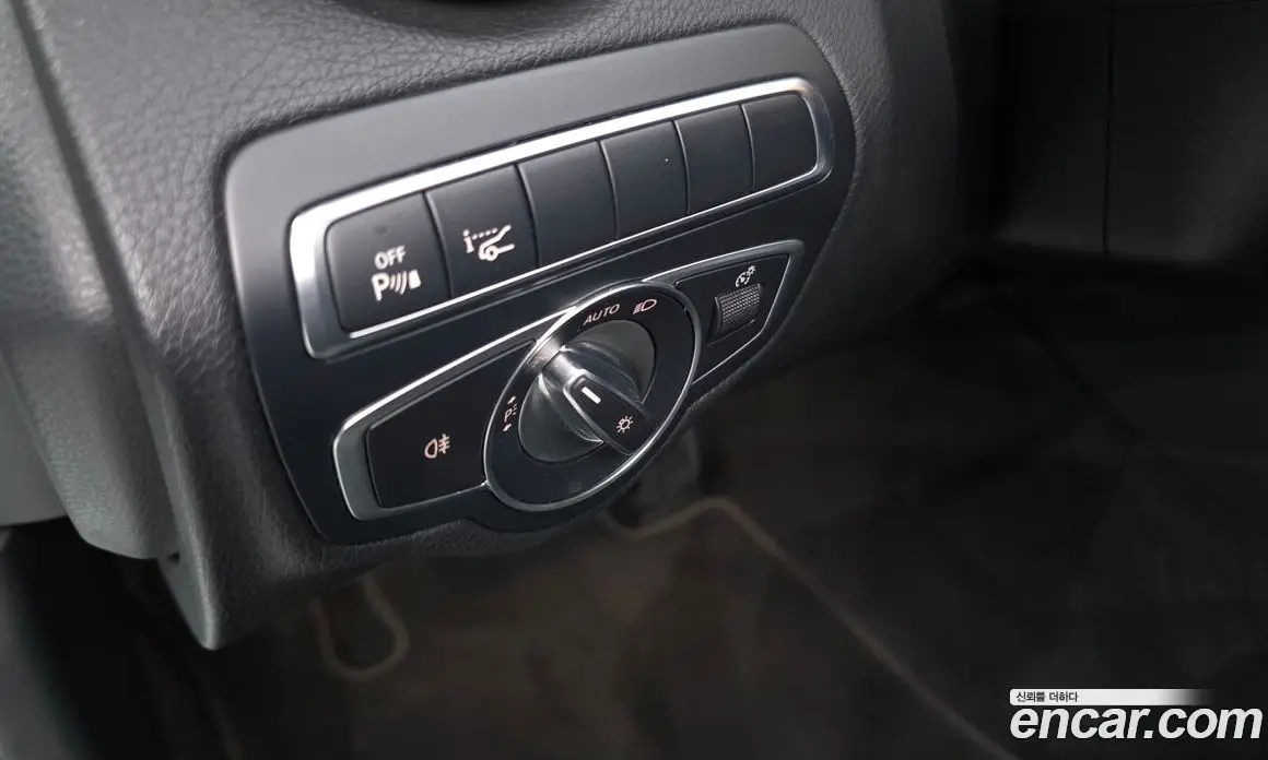 Mercedes-Benz C-Class 2018 2.1 автомат (гидро), фото 30 Mercedes-Benz C-Class 2018 2.1 автомат (гидро), фото 30