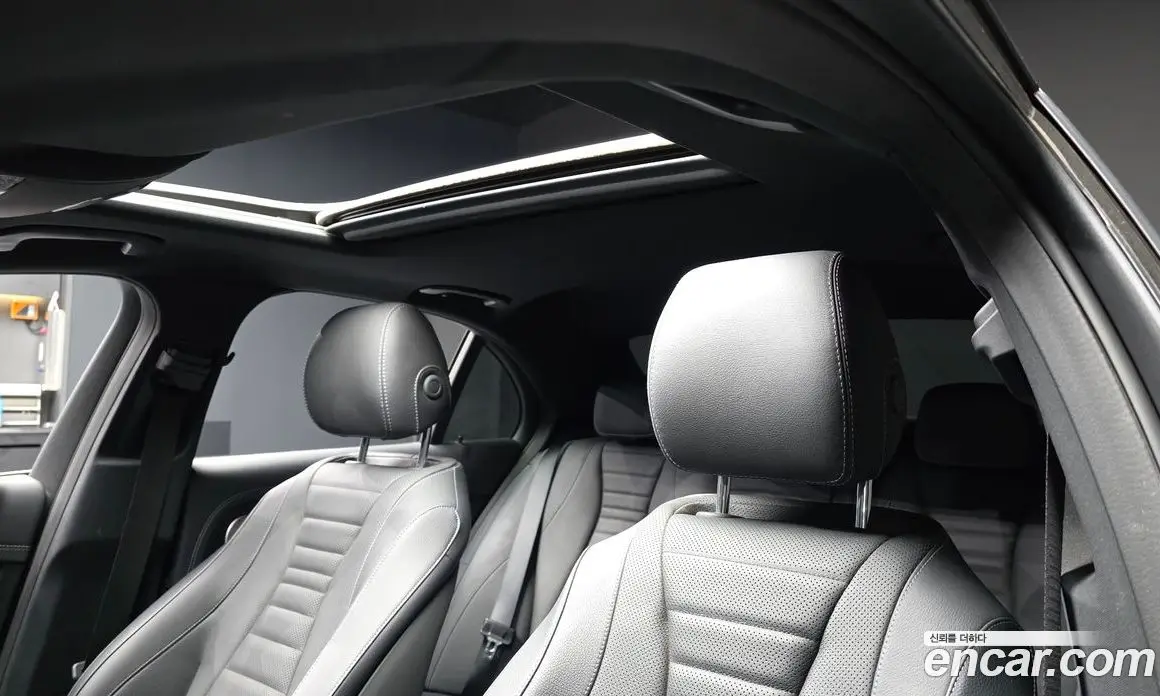 Mercedes-Benz E-Class 2022 1.9 автомат (гидро), фото 18 Mercedes-Benz E-Class 2022 1.9 автомат (гидро), фото 18