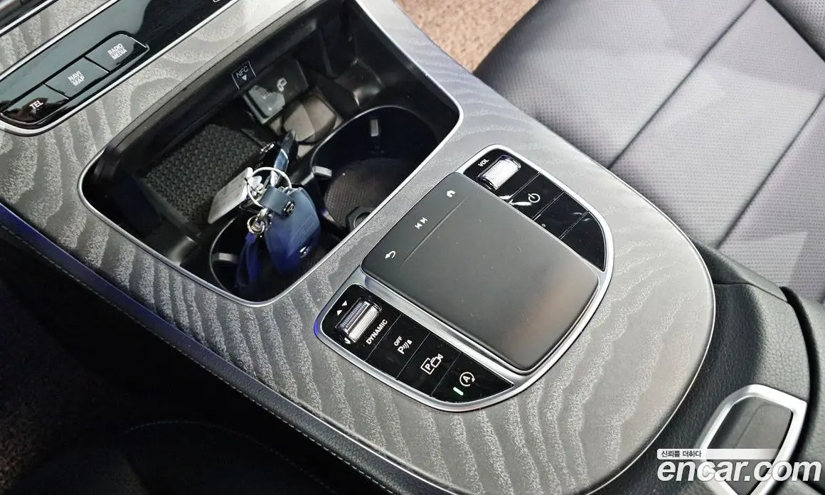Mercedes-Benz E-Class 2023 2.0 автомат (гидро), фото 22 Mercedes-Benz E-Class 2023 2.0 автомат (гидро), фото 22