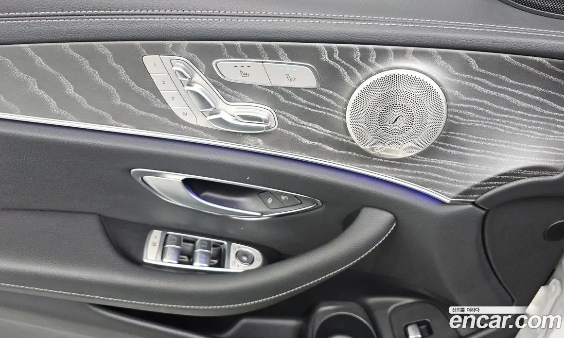 Mercedes-Benz E-Class 2023 2.0 автомат (гидро), фото 28 Mercedes-Benz E-Class 2023 2.0 автомат (гидро), фото 28