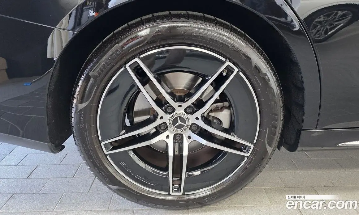 Mercedes-Benz E-Class 2024 2.0 автомат (гидро), фото 5 Mercedes-Benz E-Class 2024 2.0 автомат (гидро), фото 5