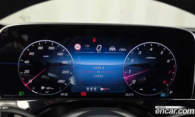 Mercedes-Benz E-Class 2024 2.0 автомат (гидро), миниатюра 8 Mercedes-Benz E-Class 2024 2.0 автомат (гидро), миниатюра 8