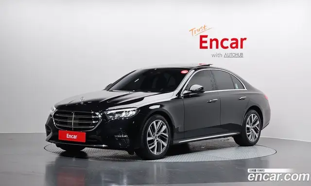 Mercedes-Benz E-Class, 2025, 15 742 км