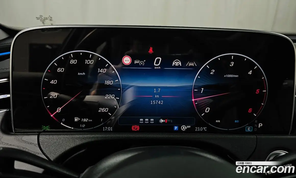 Mercedes-Benz E-Class 2025 2.0 автомат (гидро), фото 11 Mercedes-Benz E-Class 2025 2.0 автомат (гидро), фото 11
