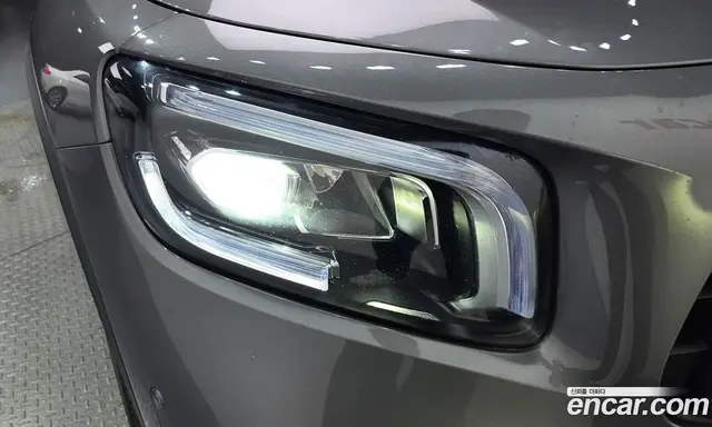 Mercedes-Benz GLB-Class 2021 2.0 автомат (гидро), миниатюра 8 Mercedes-Benz GLB-Class 2021 2.0 автомат (гидро), миниатюра 8
