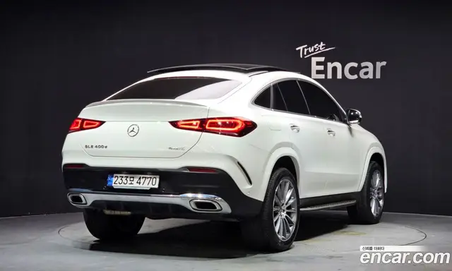 Mercedes-Benz GLE-Class 2023 2.9 автомат (гидро), миниатюра 2
