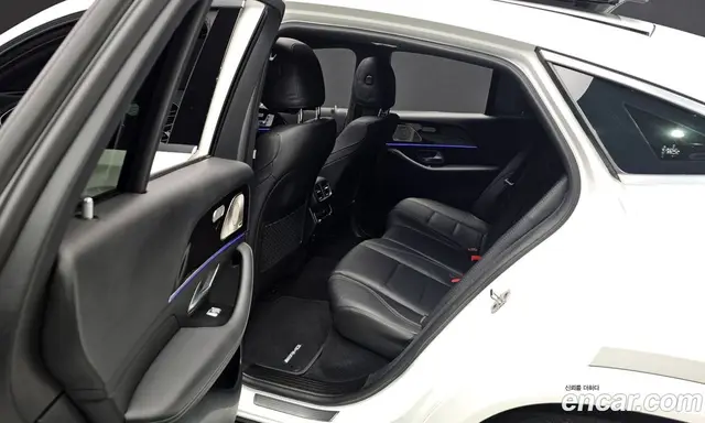 Mercedes-Benz GLE-Class 2023 2.9 автомат (гидро), миниатюра 12