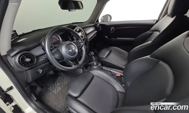 Mini Cooper 2016 1.5 автомат (гидро), миниатюра 7