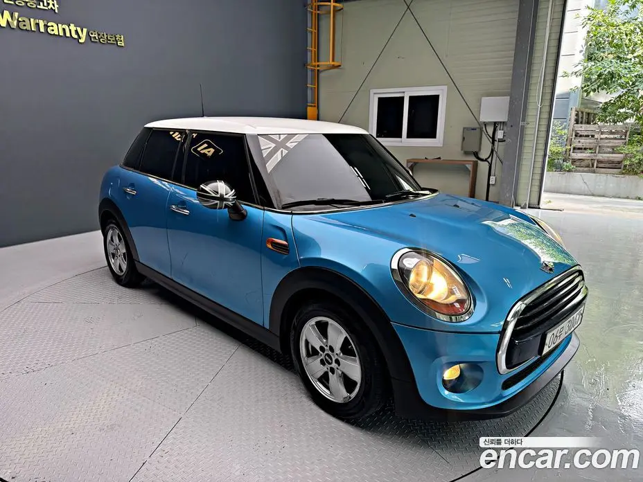 Mini Cooper 2017 1.5 автомат (гидро), фото 5 Mini Cooper 2017 1.5 автомат (гидро), фото 5