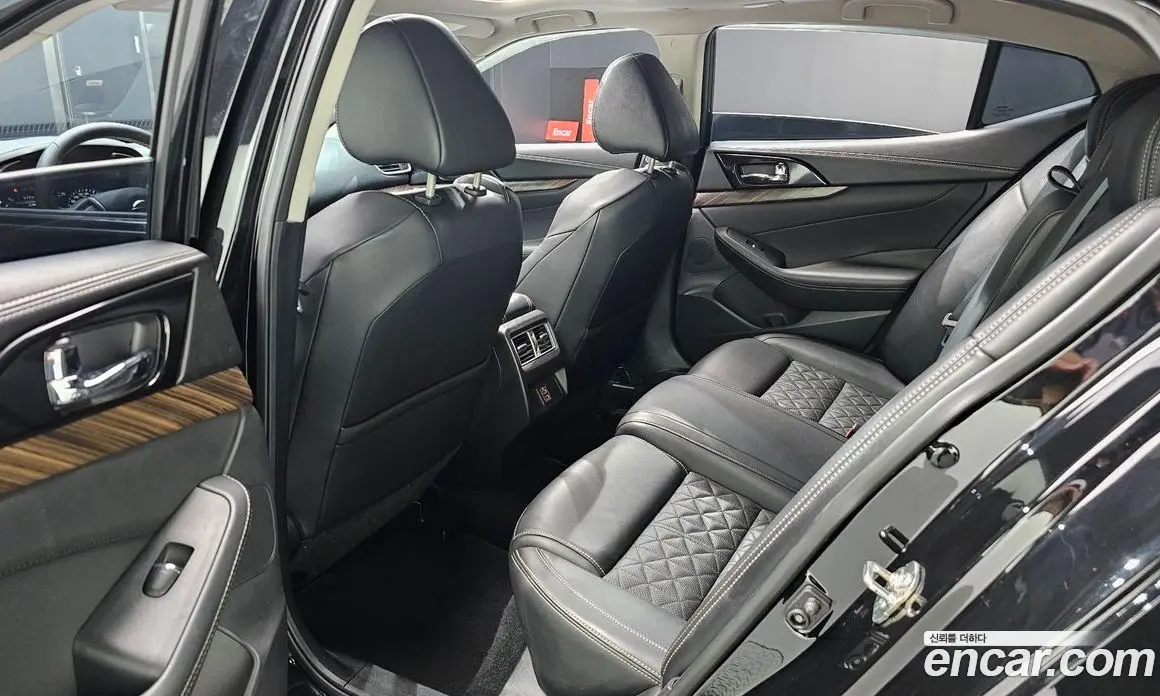 Nissan Maxima 2018 3.5 автомат (гидро), фото 16 Nissan Maxima 2018 3.5 автомат (гидро), фото 16