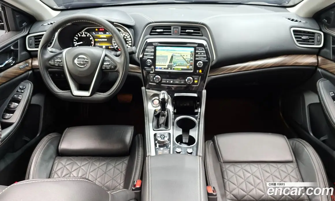 Nissan Maxima 2018 3.5 автомат (гидро), фото 10 Nissan Maxima 2018 3.5 автомат (гидро), фото 10
