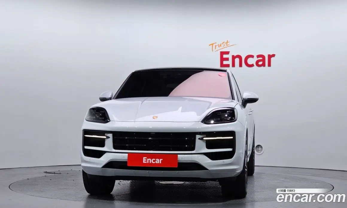 Porsche Cayenne 2025 3.0 автомат (гидро), фото 3 Porsche Cayenne 2025 3.0 автомат (гидро), фото 3