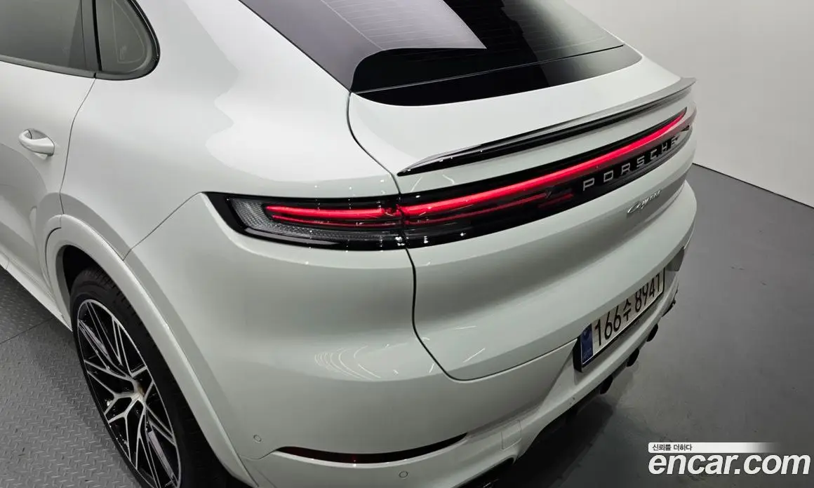 Porsche Cayenne 2025 3.0 автомат (гидро), фото 9 Porsche Cayenne 2025 3.0 автомат (гидро), фото 9