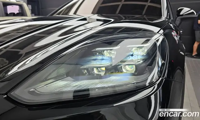 Porsche Cayenne 2025 3.0 автомат (гидро), миниатюра 8