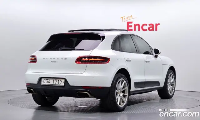 Porsche Macan 2018 2.0 автомат (гидро), миниатюра 2 Porsche Macan 2018 2.0 автомат (гидро), миниатюра 2