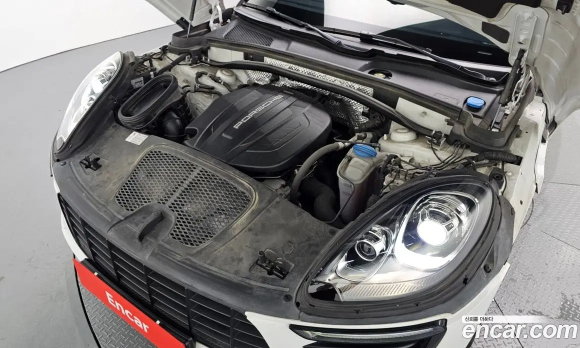 Porsche Macan 2018 2.0 автомат (гидро), фото 6 Porsche Macan 2018 2.0 автомат (гидро), фото 6