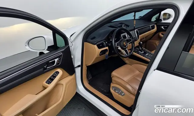 Porsche Macan 2018 2.0 автомат (гидро), миниатюра 10 Porsche Macan 2018 2.0 автомат (гидро), миниатюра 10