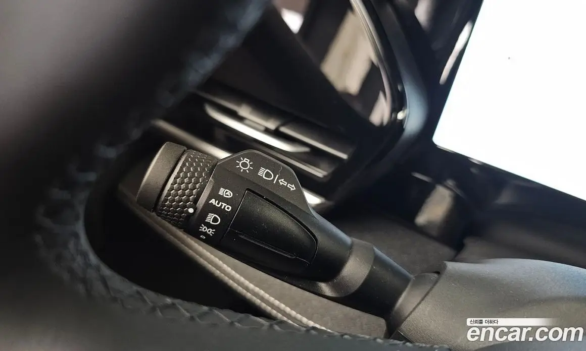 Renault (Samsung) Grand Koleos 2025 1.5 автомат (гидро), фото 35