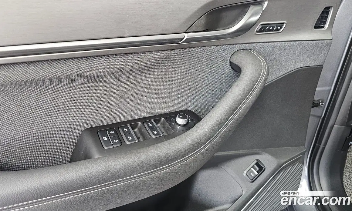 Renault (Samsung) Grand Koleos 2025 1.5 автомат (гидро), фото 36