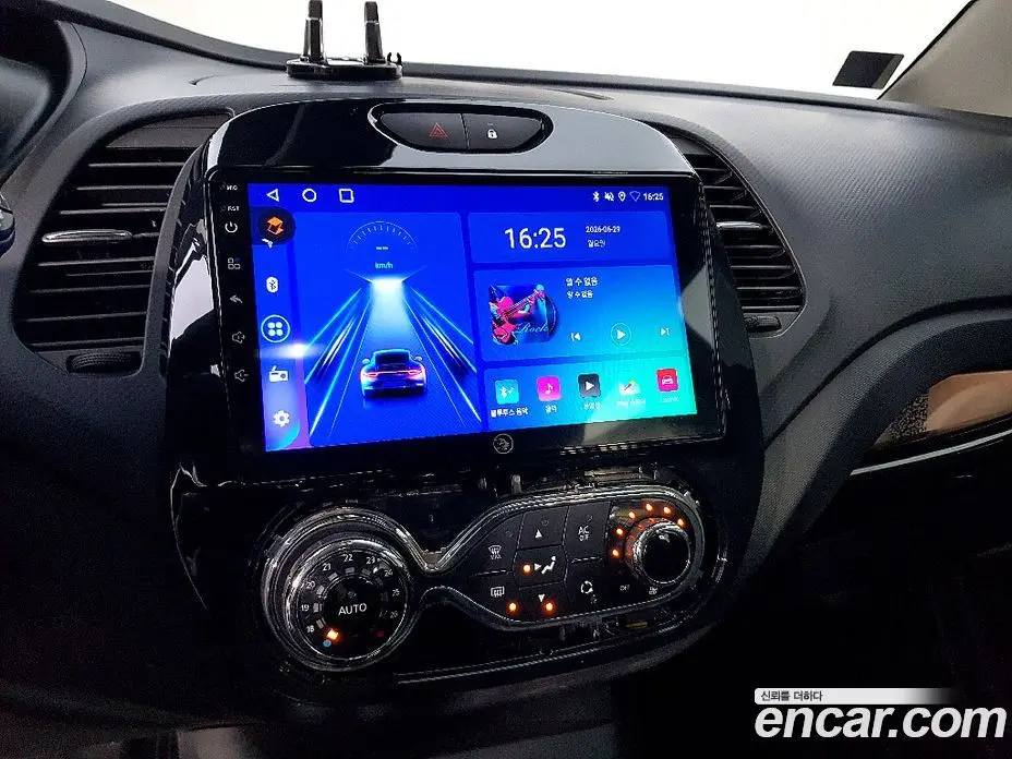 Renault (Samsung) QM3 2015 1.5 автомат (гидро), фото 11 Renault (Samsung) QM3 2015 1.5 автомат (гидро), фото 11