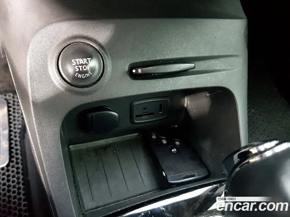 Renault (Samsung) QM3 2015 1.5 автомат (гидро), фото 14 Renault (Samsung) QM3 2015 1.5 автомат (гидро), фото 14