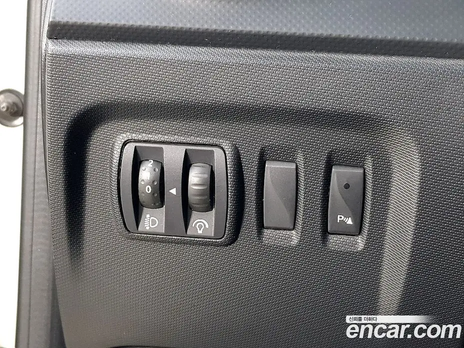 Renault (Samsung) QM3 2015 1.5 автомат (гидро), фото 10 Renault (Samsung) QM3 2015 1.5 автомат (гидро), фото 10
