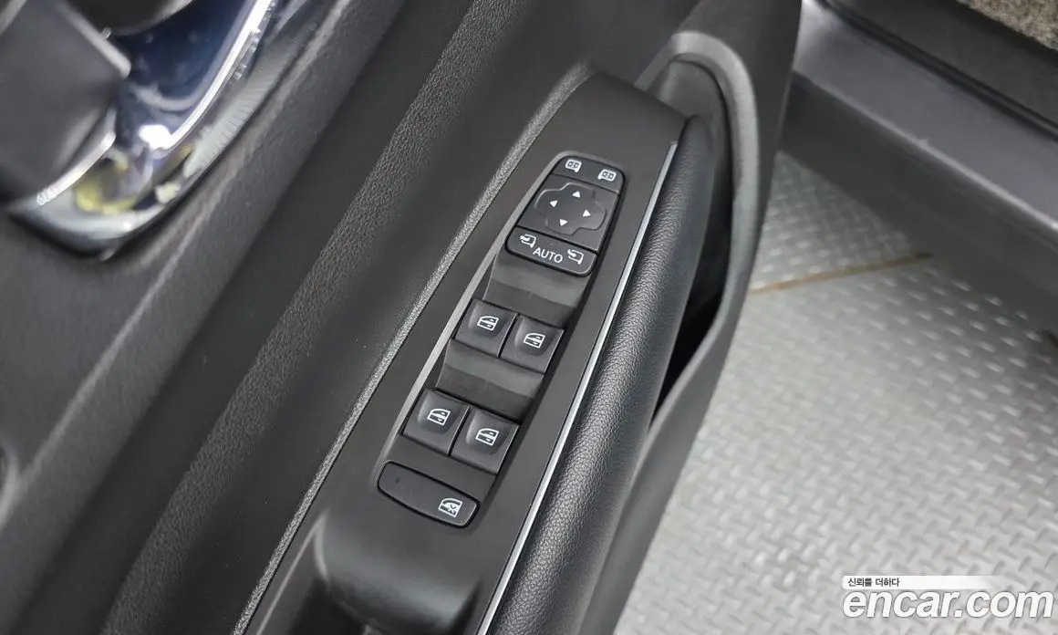 Renault (Samsung) QM6 2022 2.0 автомат (гидро), фото 11 Renault (Samsung) QM6 2022 2.0 автомат (гидро), фото 11