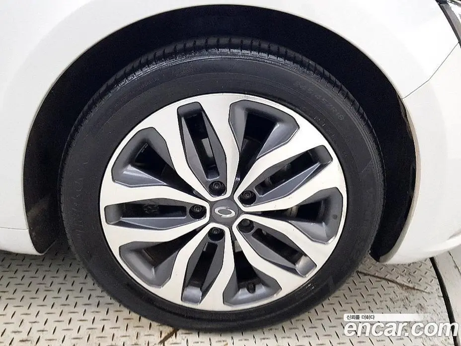 Renault (Samsung) SM6 2016 2.0 автомат (гидро), фото 20 Renault (Samsung) SM6 2016 2.0 автомат (гидро), фото 20