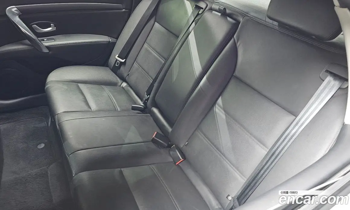 Renault (Samsung) SM7 2015 2.0 автомат (гидро), фото 32 Renault (Samsung) SM7 2015 2.0 автомат (гидро), фото 32