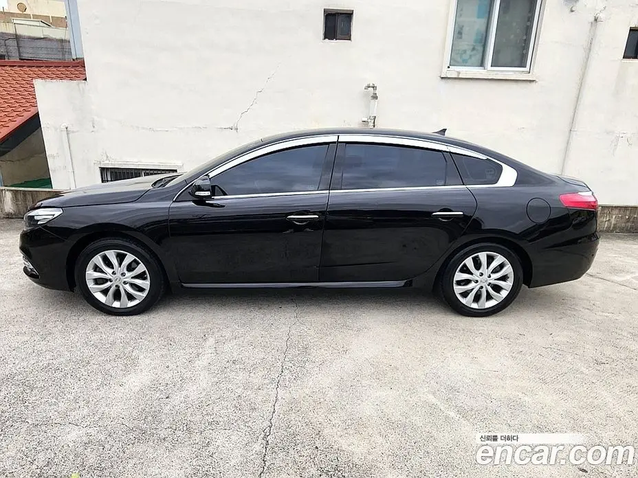 Renault (Samsung) SM7 2017 2.0 автомат (гидро), фото 3 Renault (Samsung) SM7 2017 2.0 автомат (гидро), фото 3