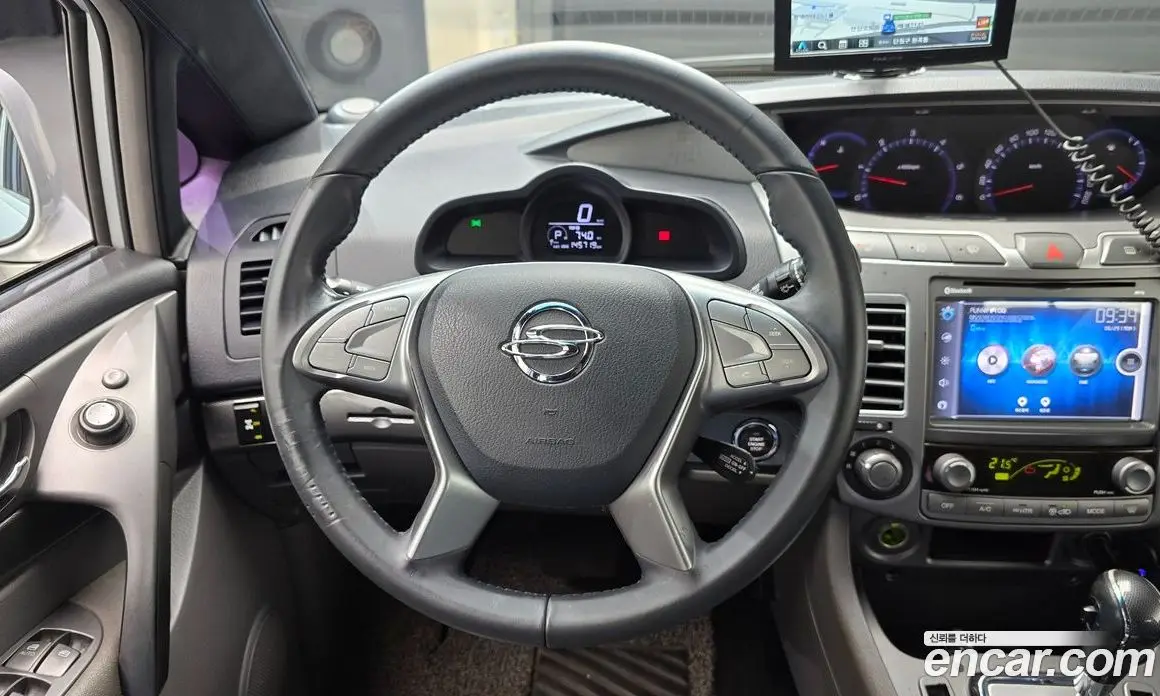 SsangYong Korando 2015 2.0 автомат (гидро), фото 13
