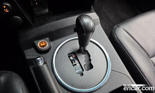 SsangYong Korando 2015 2.0 автомат (гидро), миниатюра 9