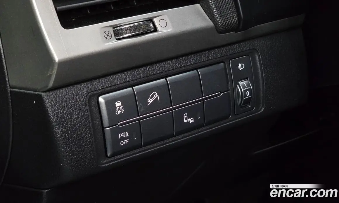 SsangYong Rexton 2018 2.2 автомат (гидро), фото 15