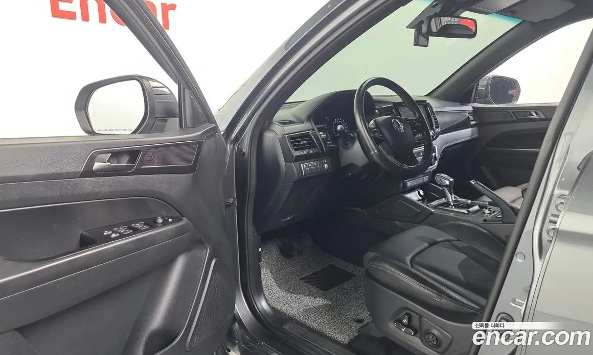 SsangYong Rexton 2019 2.2 автомат (гидро), фото 13