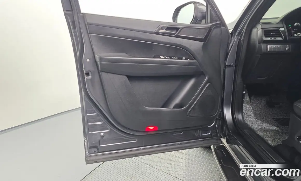 SsangYong Rexton 2019 2.2 автомат (гидро), фото 14