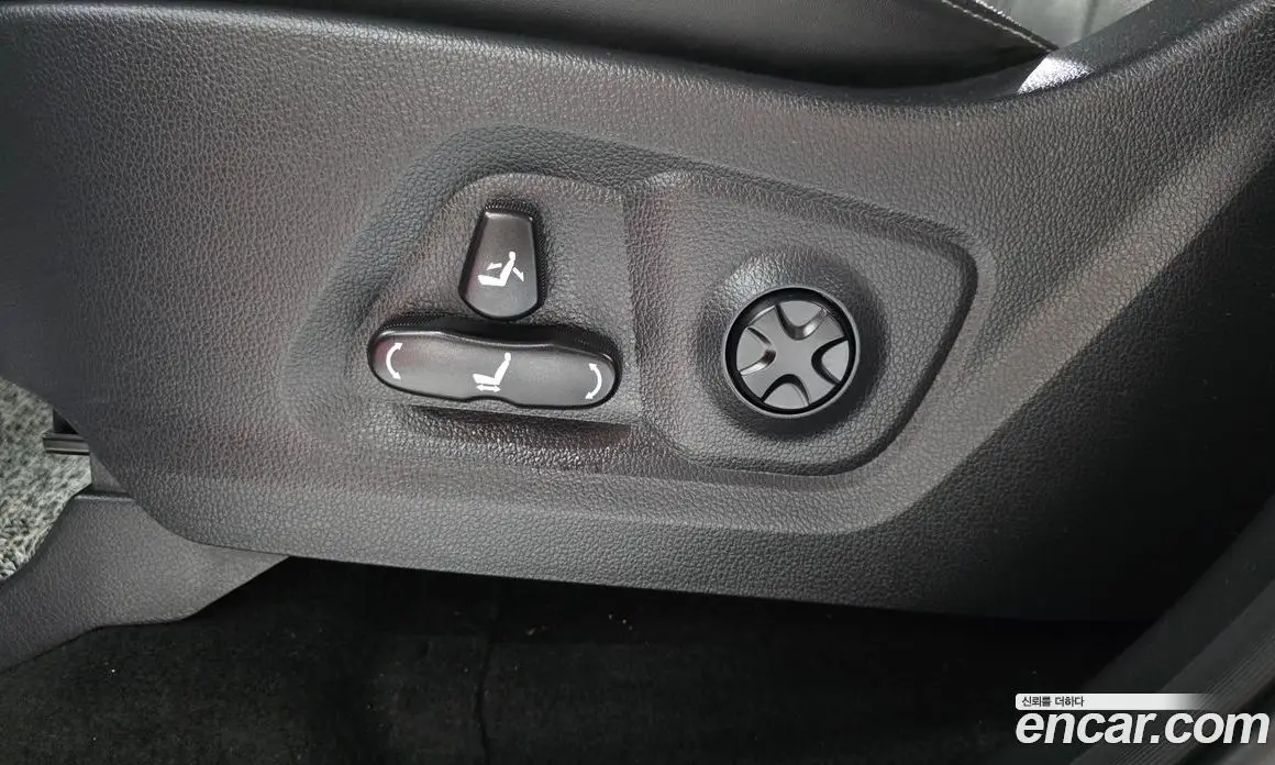 SsangYong Rexton 2019 2.2 автомат (гидро), фото 31