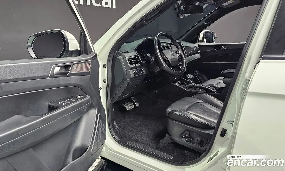 SsangYong Rexton 2022 2.2 автомат (гидро), фото 10 SsangYong Rexton 2022 2.2 автомат (гидро), фото 10