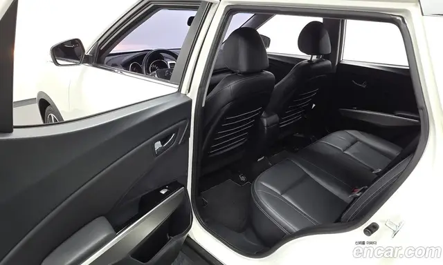SsangYong TIBOLI 2015 1.6 автомат (гидро), миниатюра 11 SsangYong TIBOLI 2015 1.6 автомат (гидро), миниатюра 11