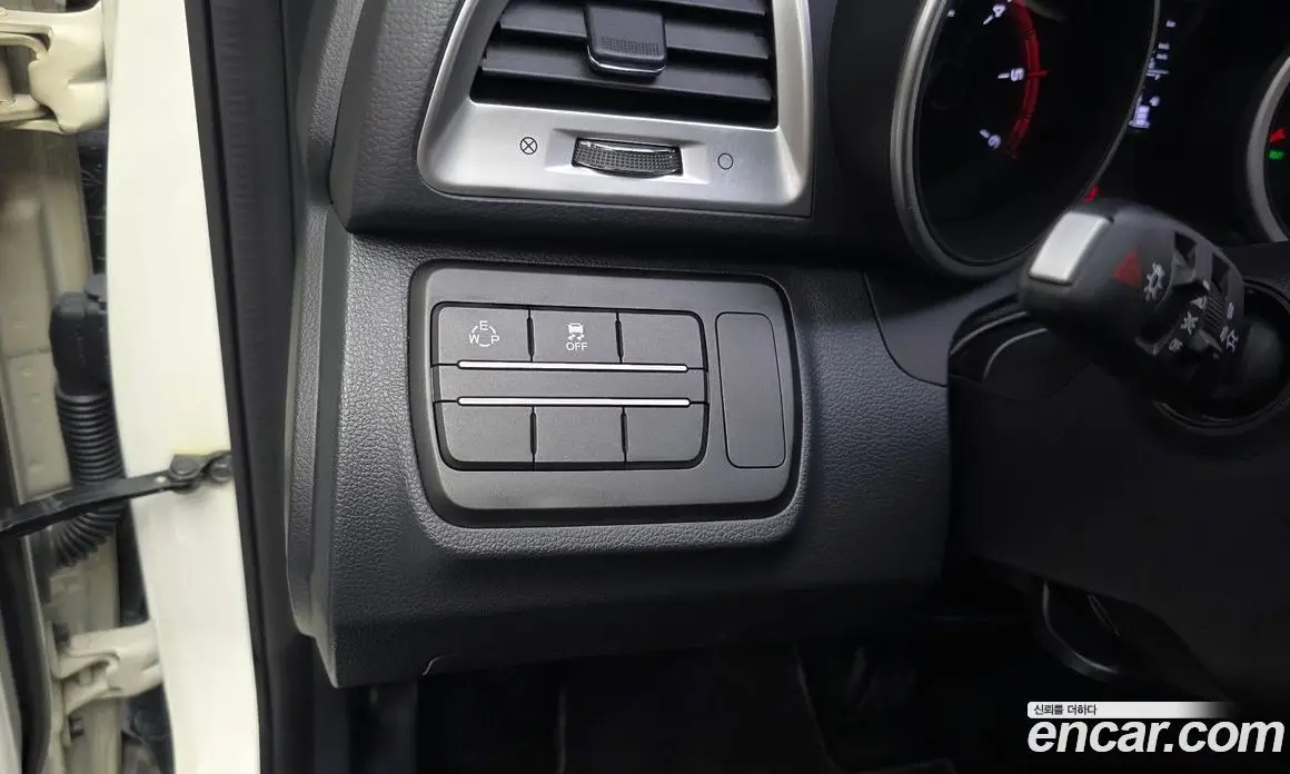 SsangYong TIBOLI 2015 1.6 автомат (гидро), фото 14 SsangYong TIBOLI 2015 1.6 автомат (гидро), фото 14