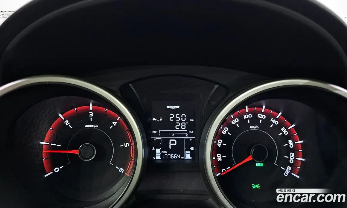 SsangYong TIBOLI 2017 1.6 автомат (гидро), фото 8 SsangYong TIBOLI 2017 1.6 автомат (гидро), фото 8