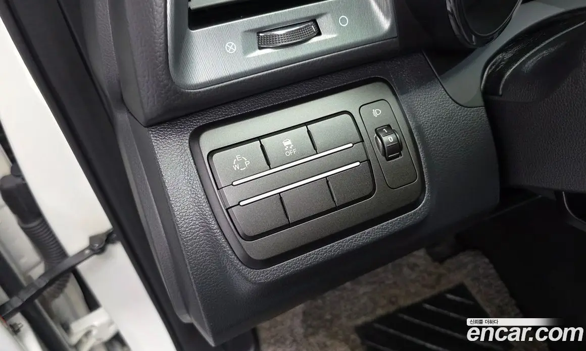 SsangYong TIBOLI 2018 1.6 автомат (гидро), фото 25