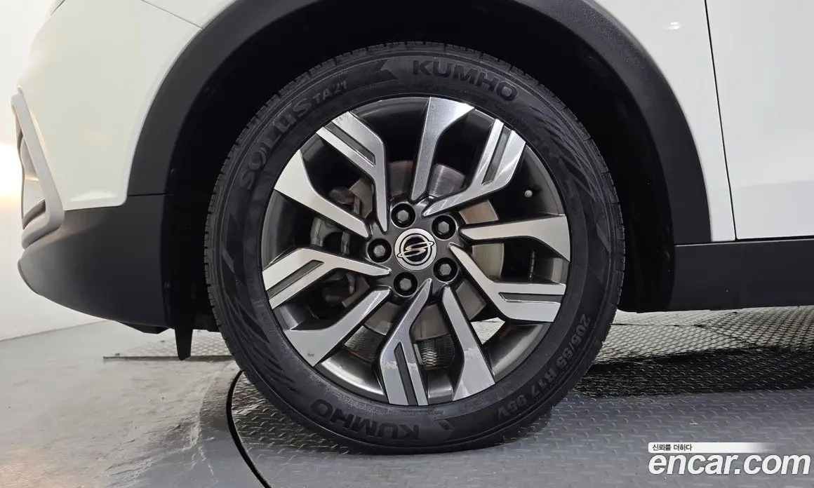 SsangYong TIBOLI 2018 1.6 автомат (гидро), фото 5 SsangYong TIBOLI 2018 1.6 автомат (гидро), фото 5