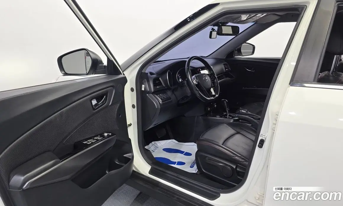 SsangYong TIBOLI 2018 1.6 автомат (гидро), фото 10 SsangYong TIBOLI 2018 1.6 автомат (гидро), фото 10