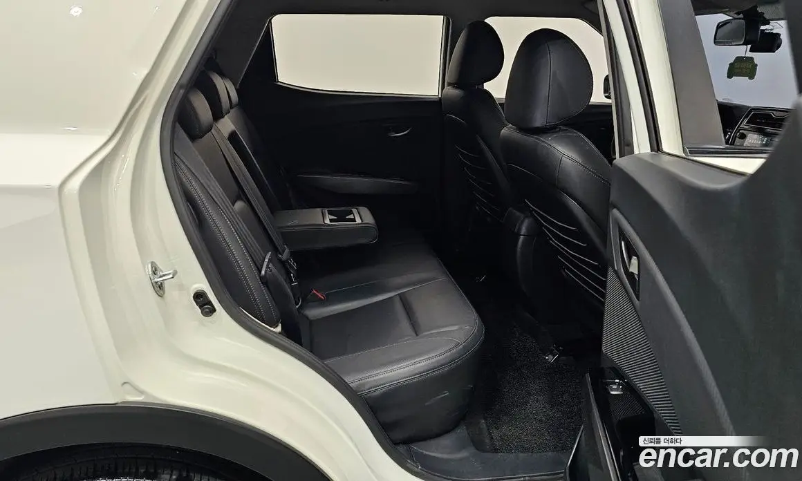 SsangYong TIBOLI 2019 1.5 автомат (гидро), фото 11 SsangYong TIBOLI 2019 1.5 автомат (гидро), фото 11